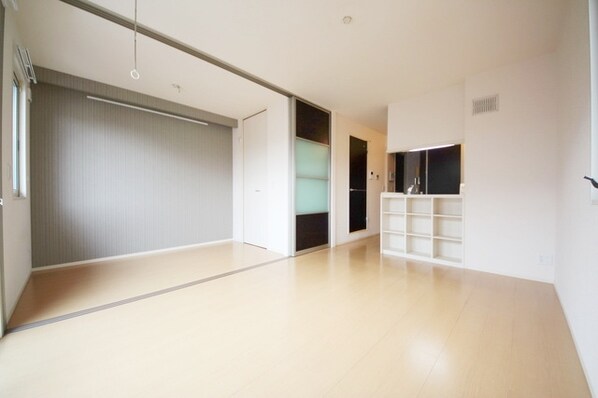 ハイツ ハピネスの物件内観写真